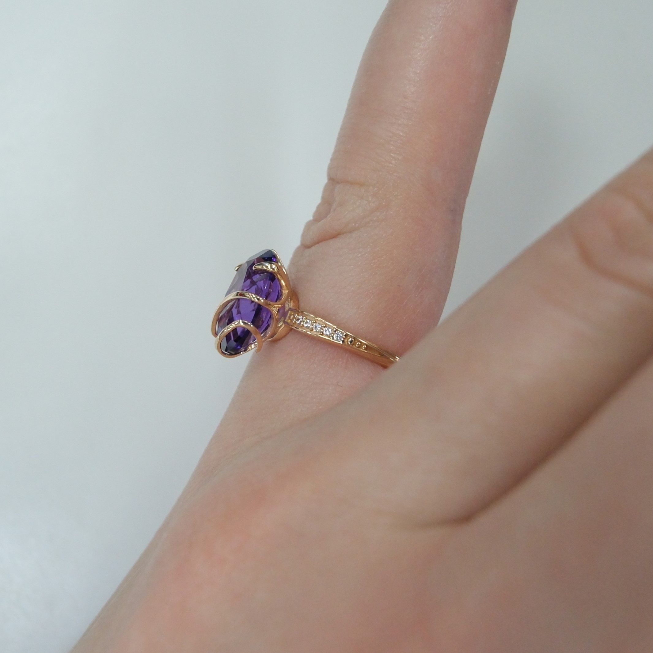 Серебряное кольцо с аметистом